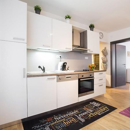 זאגרב Apartment Max מראה חיצוני תמונה