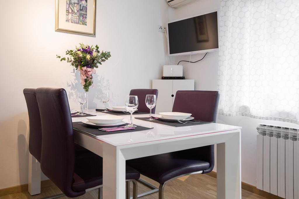 זאגרב Apartment Max מראה חיצוני תמונה
